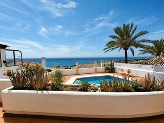 Rez-de-chaussée à Riviera del Sol. Apartamento en planta baja de 4 dormitorios en riviera del sol