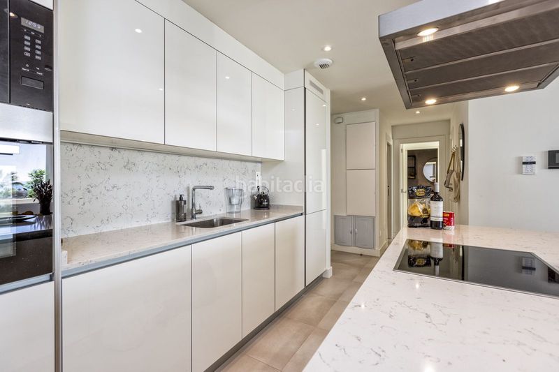 Foto a3a4909b-e7e0-4419-abce-a6b6717f6ab5. Apartament amb calefacció aparcament piscina a Centro Mijas