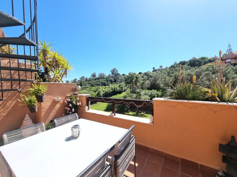 Foto de645f66-3920-4959-af58-0d04da5ec653. Àtic amb calefacció aparcament piscina a reserva de Marbella Marbella