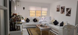 Planta baixa a Aloha. Apartamento en planta baja de 3 dormitorios en marbella