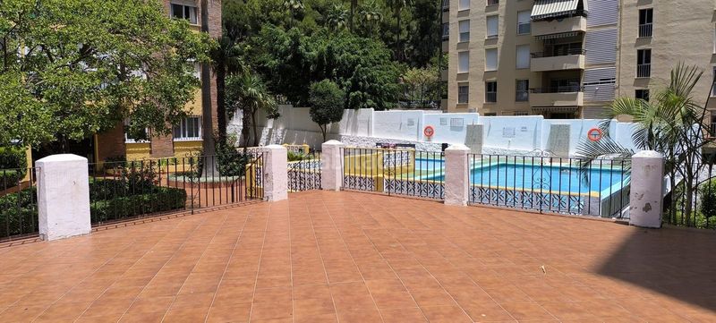 Foto eb68d9e2-b7fa-4d27-a86c-9797bedc3c1a. Planta baixa amb calefacció piscina a Aloha Marbella