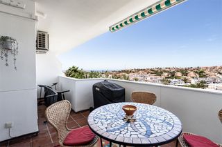 Appartement à Riviera del Sol. Apartamento en planta media de 2 dormitorios en riviera del sol