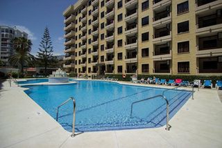 Apartament a Centro ciudad. Apartamento en planta media de 1 dormitorios en fuengirola