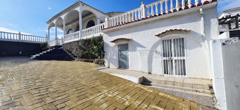 Foto 0542fa9b-8225-404d-b847-87e08ec91687. Xalet amb calefacció aparcament piscina a Centro Mijas