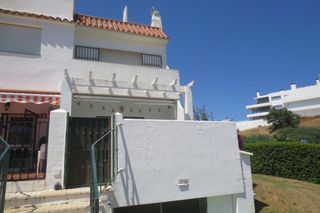 Casa aparellada a Centro. Casa pareada de 3 dormitorios en mijas costa
