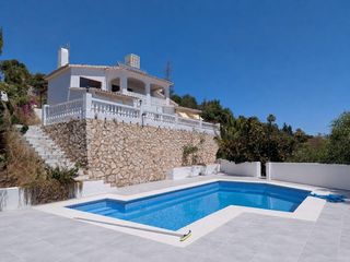 Chalet in Arroyo de la Miel. Villa aislada de 3 dormitorios en benalmadena