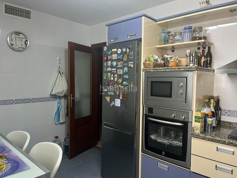 Foto bfc9d0b3-523c-455e-b751-9f421fbe0f89. Àtic amb calefacció aparcament a Centro Mijas