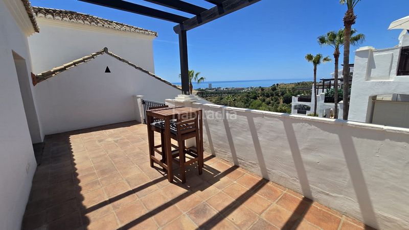 Foto 23a9e0e6-351a-4425-b410-35d92aeea9a6. Àtic amb calefacció piscina a Aloha Marbella