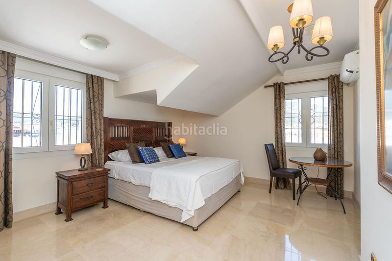 Foto b695d2b1-6deb-4e9b-9b46-771e2a5a3720. Àtic amb calefacció aparcament a Aloha Marbella