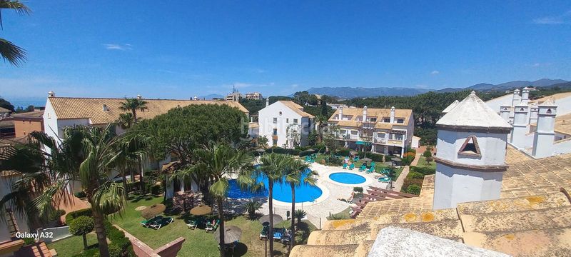 Foto 9cf60323-6474-46eb-9b27-9a4f4d1238ee. Àtic amb calefacció aparcament piscina a Marbesa Marbella