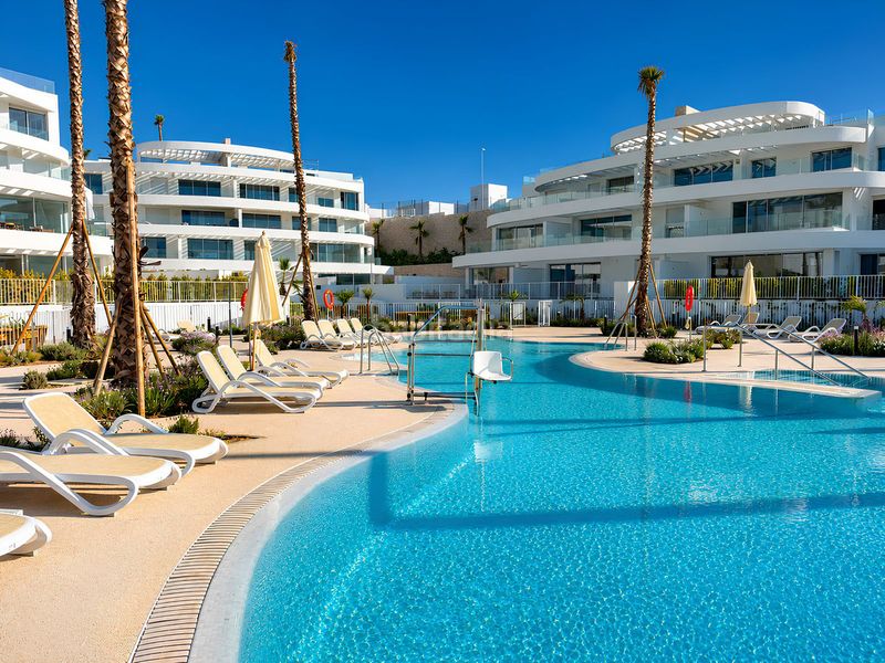 Foto 10a1866d-4fe9-42e4-9d64-28db5e5d76ad. Planta baixa amb calefacció aparcament piscina a Mijas