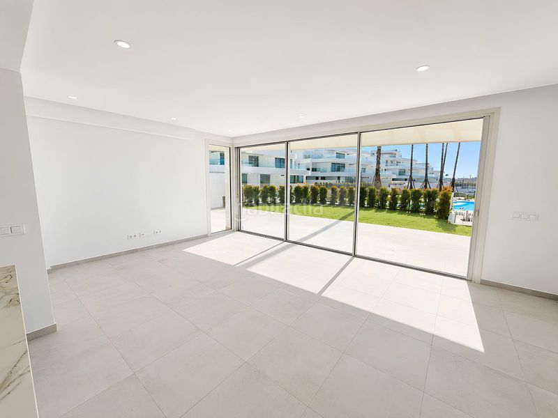 Foto 43daa900-ea68-40b6-8730-87d07ad1113e. Planta baixa amb calefacció aparcament piscina a Mijas