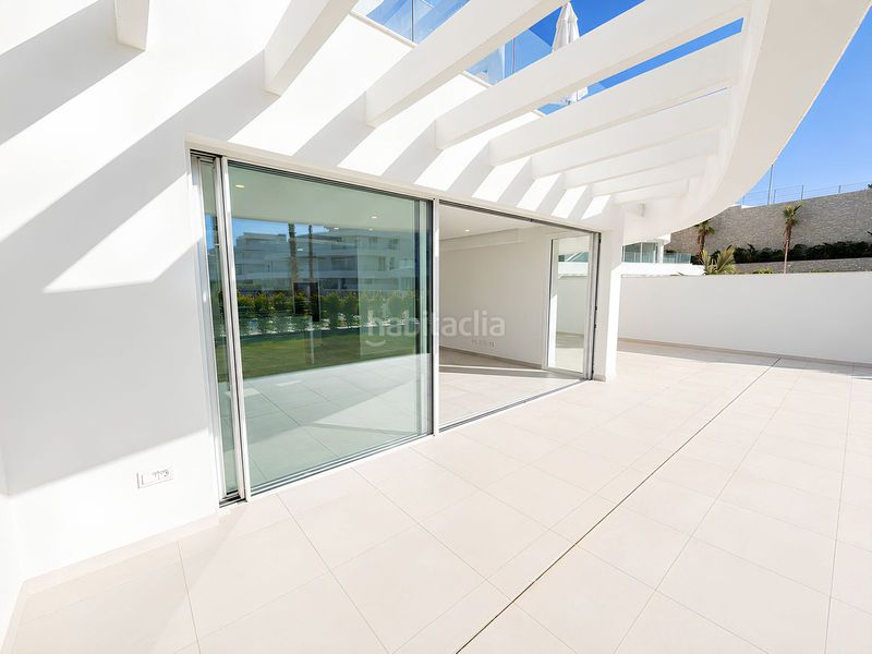 Foto 4562e794-fbfc-47f9-9f3a-76286f2847ce. Planta baixa amb calefacció aparcament piscina a Mijas