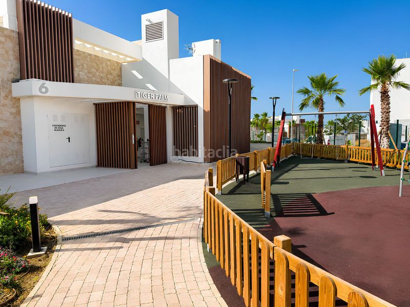 Foto 5ca15c2b-d828-4753-bae3-5923a87c799b. Planta baixa amb calefacció aparcament piscina a Mijas