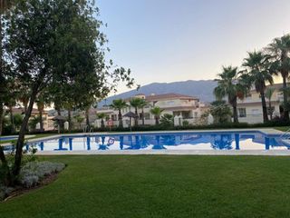 Planta baja en Mijas Golf. Apartamento en planta baja de 3 dormitorios en la cala hills