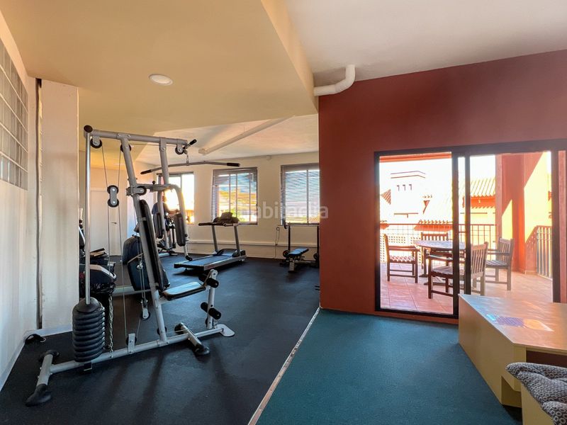 Foto 6e8e6d69-d649-4e05-8b67-3b7c2c9092b3. Apartament amb calefacció aparcament piscina a Centro Mijas
