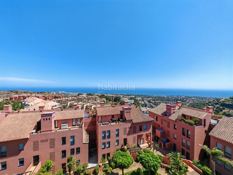 Foto 9cade1b5-c722-4330-8161-cdb521d7e8c1. Apartament amb calefacció aparcament piscina a Centro Mijas