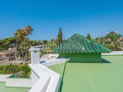 Foto de997926-5df0-4c11-ba32-ea9e559f57b2. Xalet amb aparcament a Cabopino - Artola Marbella