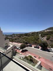 Apartament a Arroyo de la Miel. Apartamento en planta media de 2 dormitorios en benalmadena