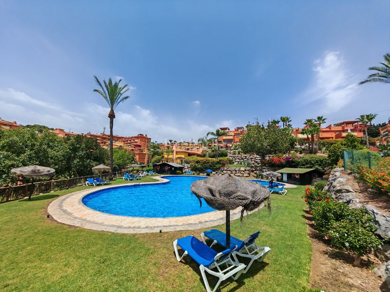 Foto 6fdedb41-90da-4256-9054-9113206d5b6d. Apartament amb calefacció aparcament piscina a reserva de Marbella Marbella