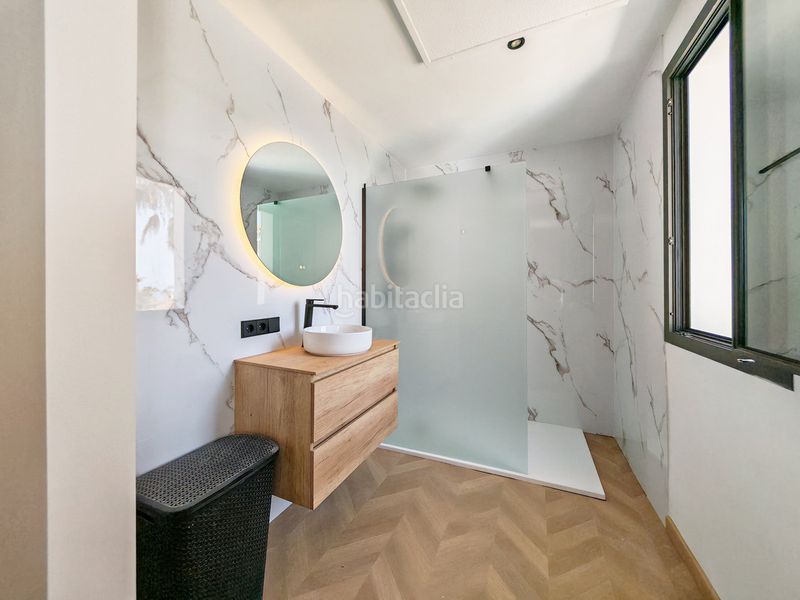Foto 4353573d-783d-4a69-9550-f90dc19aba6a. Xalet amb calefacció aparcament piscina a Elviria Marbella