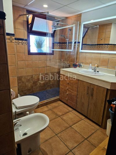Foto a7980a73-7744-43db-aa1b-d5e1fa30ec8a. Àtic amb calefacció aparcament piscina a Calahonda Mijas