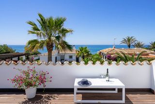 Chalet in Marbesa. Villa aislada de 3 dormitorios en marbesa