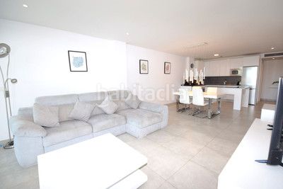 Foto a19fb064-007e-4d83-9cbd-b9ea63b9de37. Planta baixa amb calefacció aparcament piscina a Mijas
