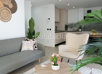 Foto 6cba309b-685d-4193-ab69-63935c75392d. Apartament amb calefacció aparcament a Centro ciudad Fuengirola