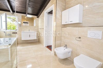 Foto 3a6277fa-ed16-45a7-8fa7-679e518eda95. Xalet amb calefacció aparcament piscina a El Rosario - Ricmar Marbella