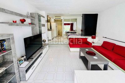 Foto 464028a5-5ace-4682-850f-f965d0ec9e8d. Estudi amb calefacció aparcament piscina a Riviera del Sol Mijas