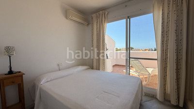 Foto 8701efe1-bed6-447f-9c2d-bf9801ce0f48. Apartament amb calefacció aparcament piscina a Calahonda Mijas