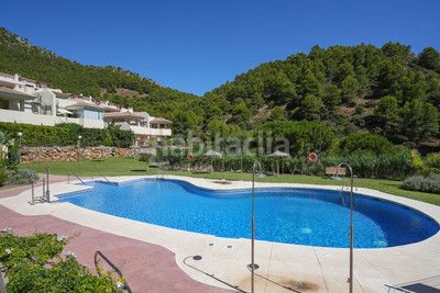 Foto 724e8354-000e-4a91-9624-0fb1376dbd62. Planta baixa amb calefacció aparcament piscina a Mijas