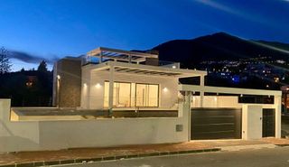 Chalet in Mijas pueblo. Villa aislada de 4 dormitorios en mijas