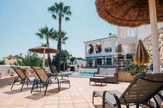 Chalet en Arroyo de la Miel. Villa aislada de 5 dormitorios en benalmadena