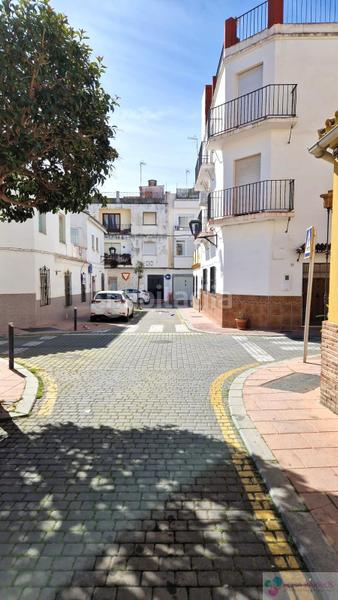 Foto 49eb7237-0cc3-432f-8c4b-282c08d9b350. Casa  en Centro Estepona