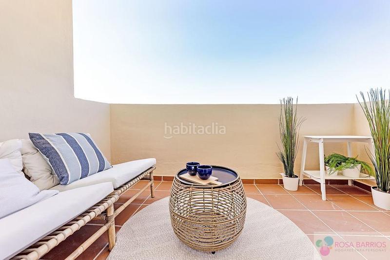Foto 1e2e0c84-2071-42ef-b925-e3ee33aeba84. Appartamento con parcheggio piscina in La Duquesa Manilva