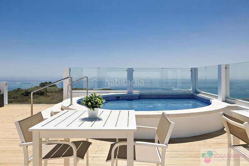 Foto a847833b-88ac-4b19-a0f0-44f492f1c50b. Appartamento con parcheggio piscina in La Duquesa Manilva