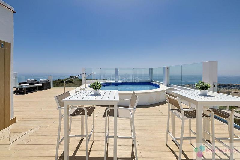 Foto c4658dcf-d1a4-41f7-8fac-beabc30449b0. Appartamento con parcheggio piscina in La Duquesa Manilva