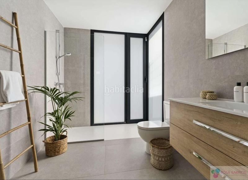 Foto 3e9f6b88-e0df-4e35-bc51-ec9846586efd. Chalet mit parking pool in La Concha - Resina Golf Estepona