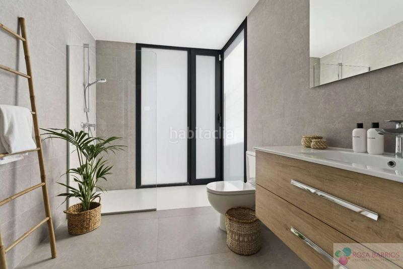 Foto 8b18601c-303b-483b-9ef8-cc484c28fc1e. Chalet mit parking pool in La Concha - Resina Golf Estepona