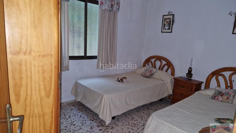 Foto c003d1ef-5661-4555-a78f-32b0bf98fe1d. Masia amb aparcament a Los Llanos Estepona