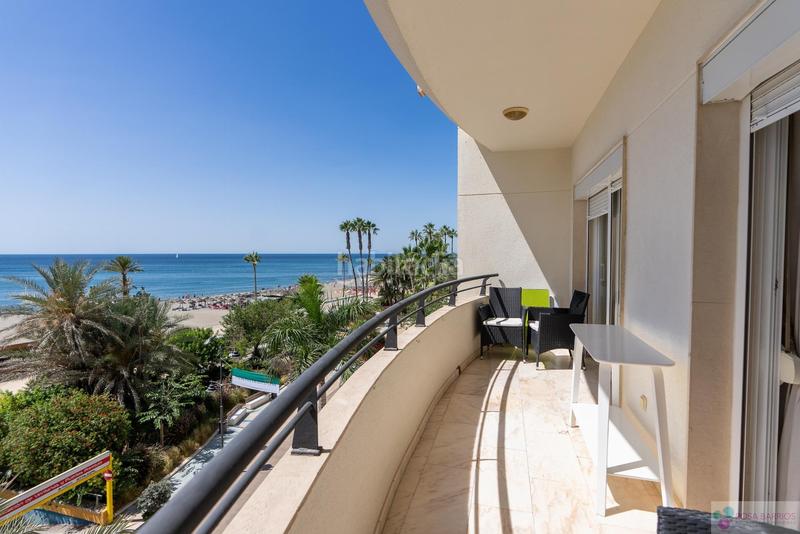 Foto 0dcf0d68-dd20-4aba-8e59-3784766c3604. Piso  en Centro Estepona