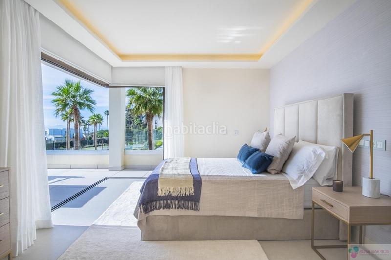 Foto c0555856-1631-46b0-addb-c6454ca7a6ee. Chalet villa en El Velerín Estepona