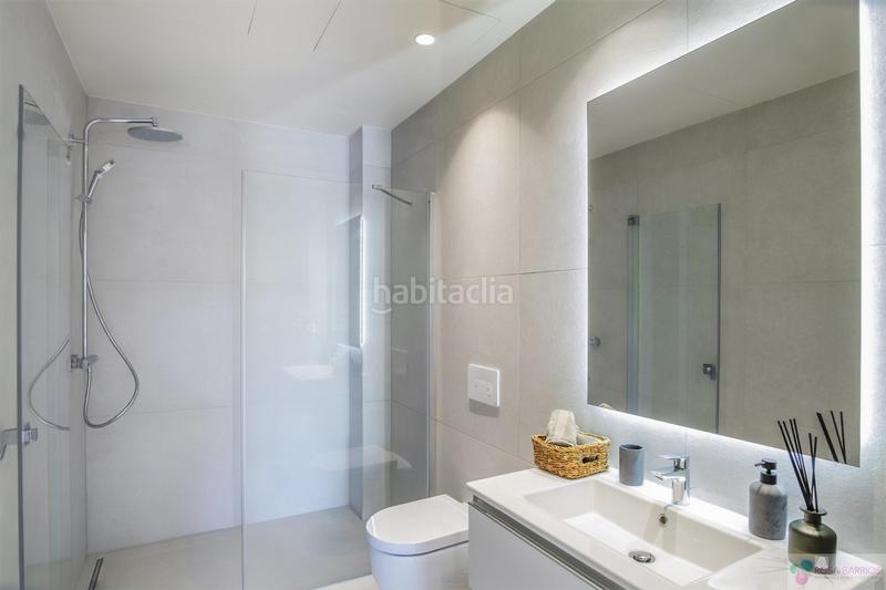 Foto e949d065-bf5d-4218-9d01-b5c917e4dd46. Chalet villa en El Velerín Estepona