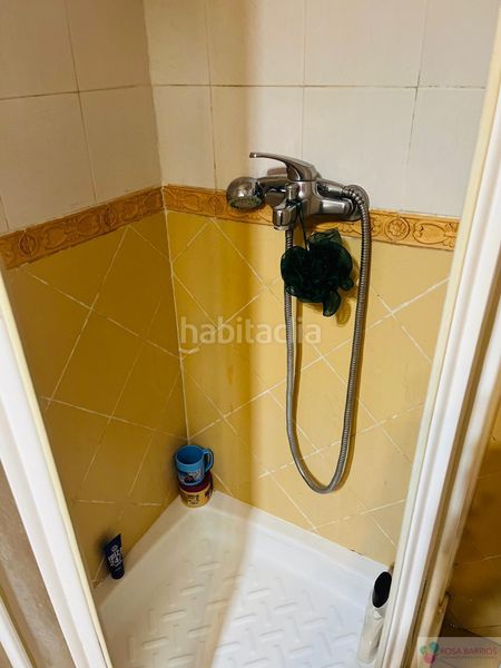 Foto 0107cbab-048c-46fe-abc0-fb12970d6eb0. Casa  en Centro Estepona