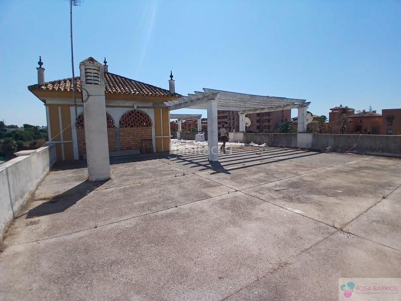 Foto 65da765a-d2d2-4409-a0d2-7d9e4cbeb04c. Alquiler local comercial local en Paraiso - Barronal Estepona