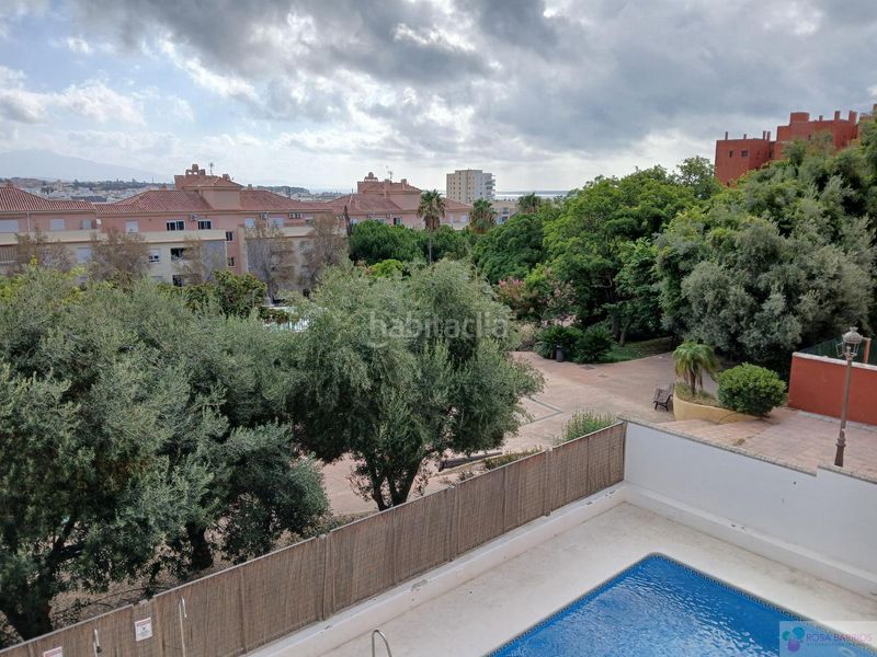Foto 422d2f1b-c595-448f-91b9-4b764d466a80. Rent flat with parking pool in puerto de Estepona Estepona