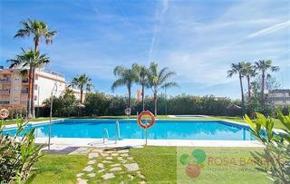 Miete Etagenwohnung in Puerto de Estepona. Esteponapiso