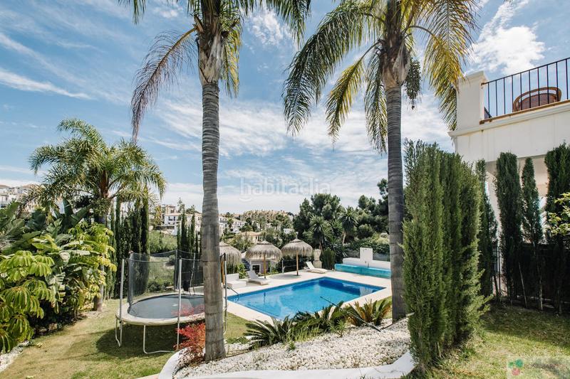 Foto 05e1497b-6525-4ebb-9d11-91bc27036d9d. Xalet amb aparcament piscina a La Concha - Resina Golf Estepona